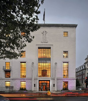 왕립 연구소 (로열 인스티튜션)